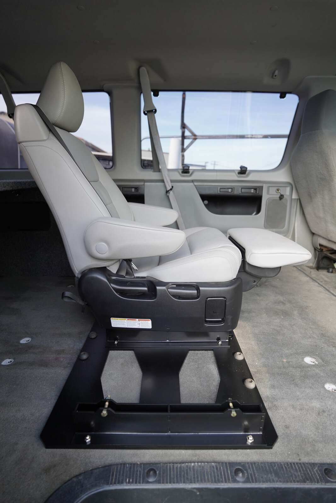 WTD – Ford E-Series Seat Base “Toyota Sienna Seats” – WeldTec Designs