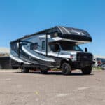 Grey_Sunseeker_RV_6_Inch_Lift_Kit_012_LR_Ret_1000_Tube_Winch_Bumper