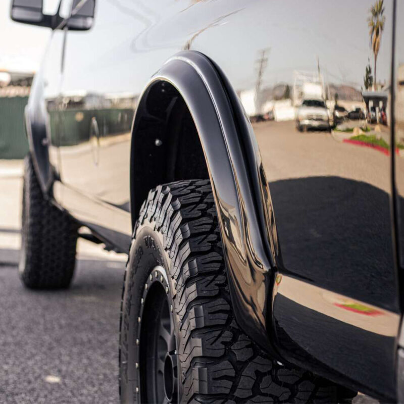 WTD-Chevrolet-Express-Rear-Fender-Flares_0002_Chevrolet-Express-Rear-Fender-Flares-1