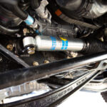 WTD-Ford-E-Series-Steering-Stabilizer-Kit-Gas_0005_bil gas 1