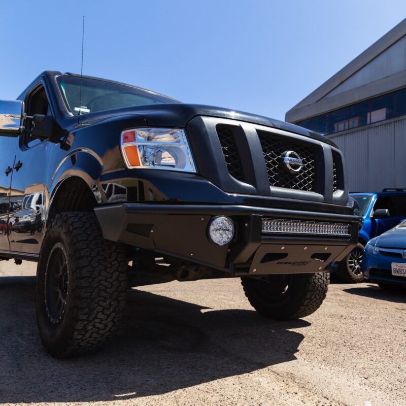 Black_Nissan_NV_2500_Front_Prerunner_Bumper_063_LR_Ret_1000