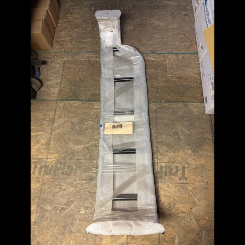 Aluminess Ford E-Series Passenger Side Ladder 92+