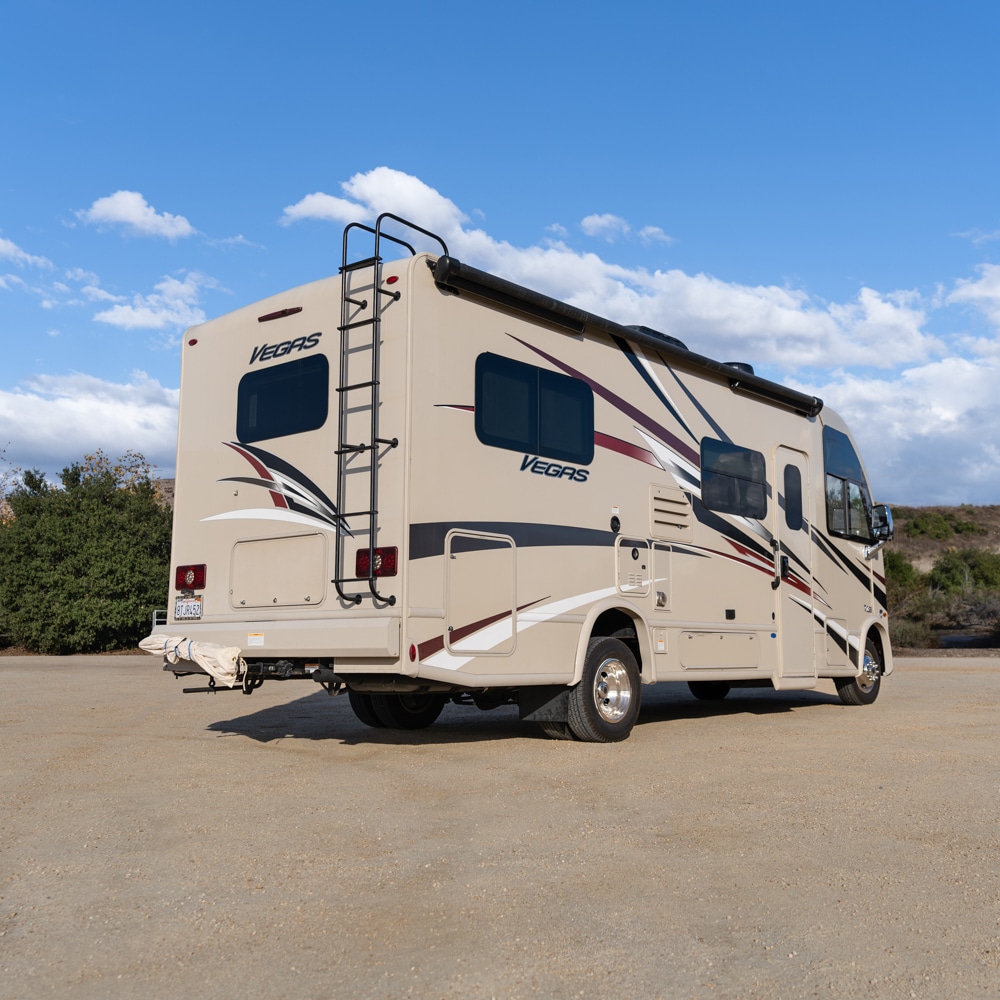 WTD – Thor Axis/Vegas Class A RV 4‘’ Suspension Lift Kit Progressive Leaf Springs "Adventurer" - Image 10