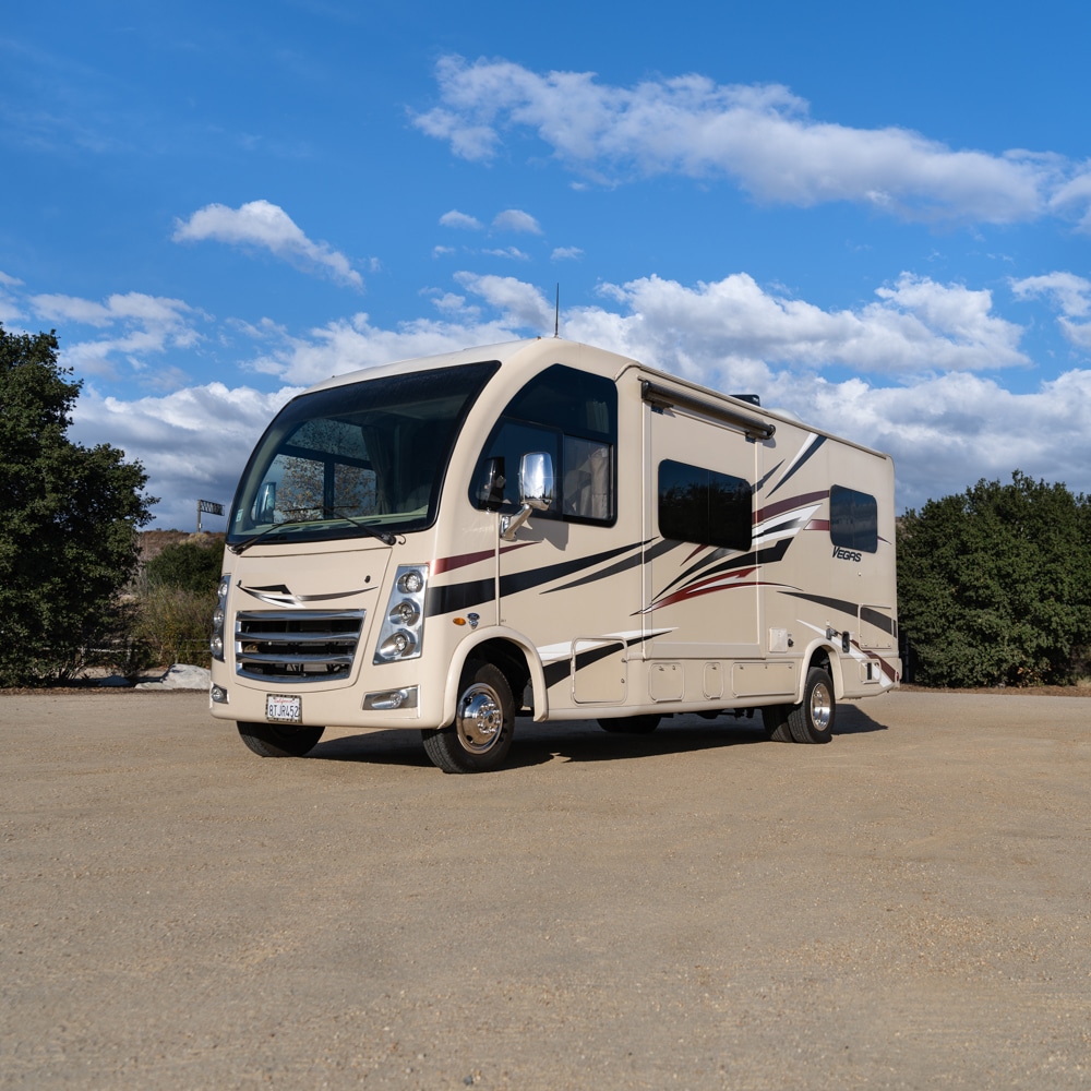 WTD – Thor Axis/Vegas Class A RV 4‘’ Suspension Lift Kit Progressive Leaf Springs "Adventurer" - Image 14