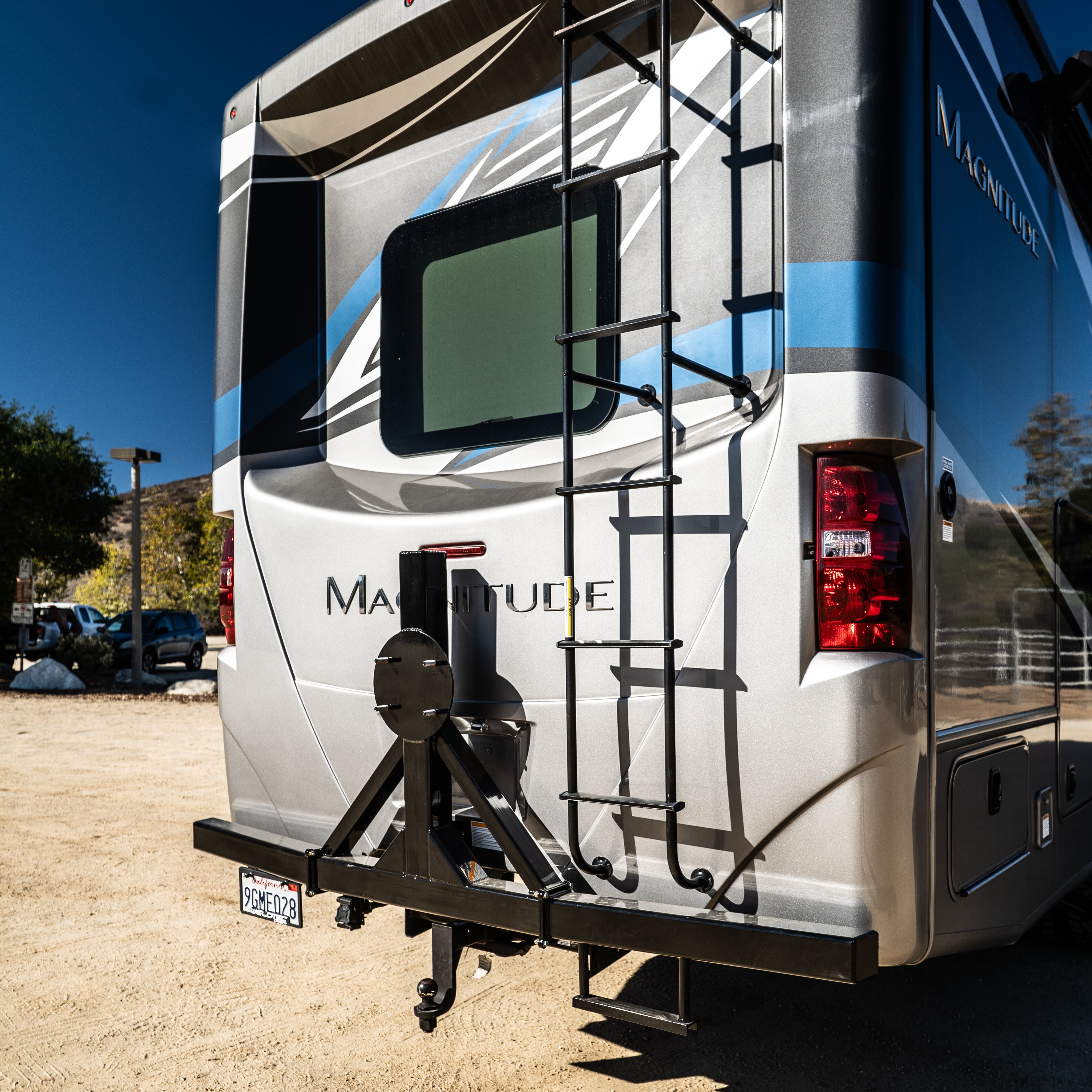 WRD- Ford Super C Rear Bumper & Tire Carrier - Image 3